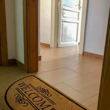 Royal - Center Apartamento