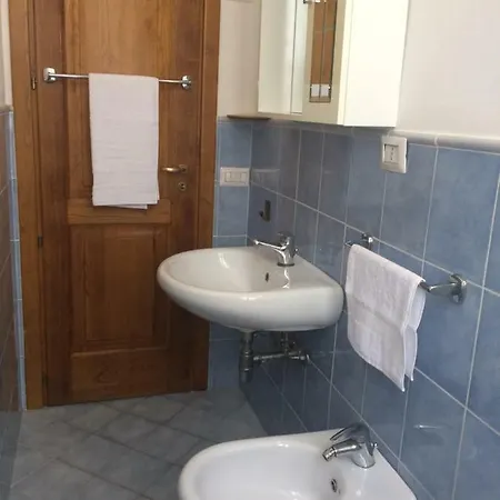 아파트 Royal - Center